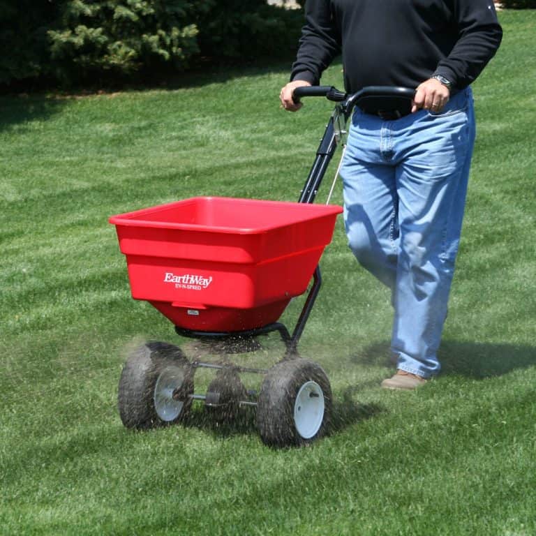 Using a Broadcast Spreader | The Grass Outlet